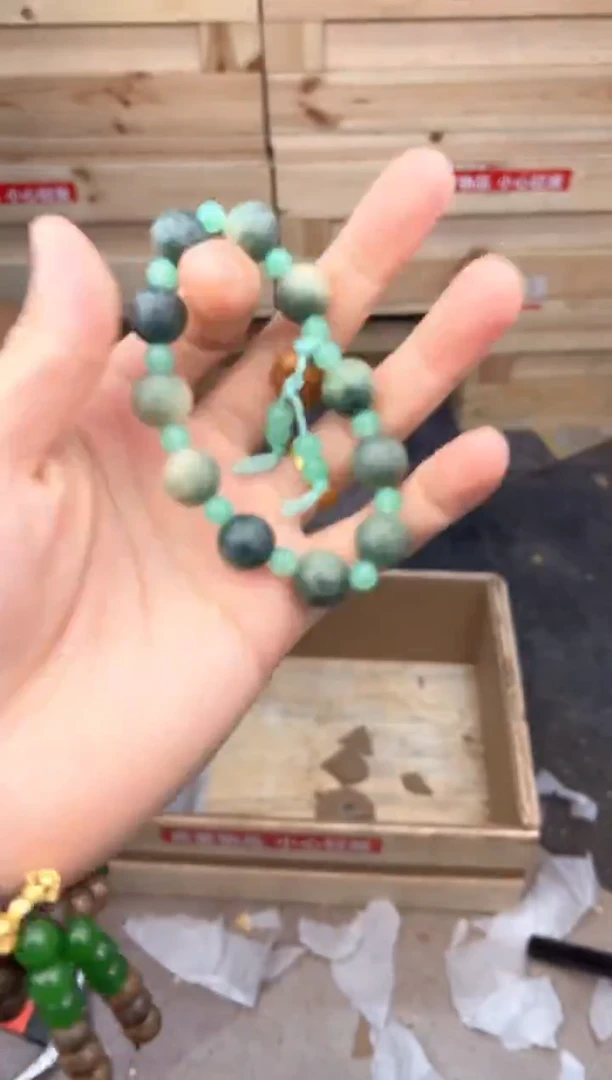 中天文玩阁菩提莲蓬手串链接@@ys942