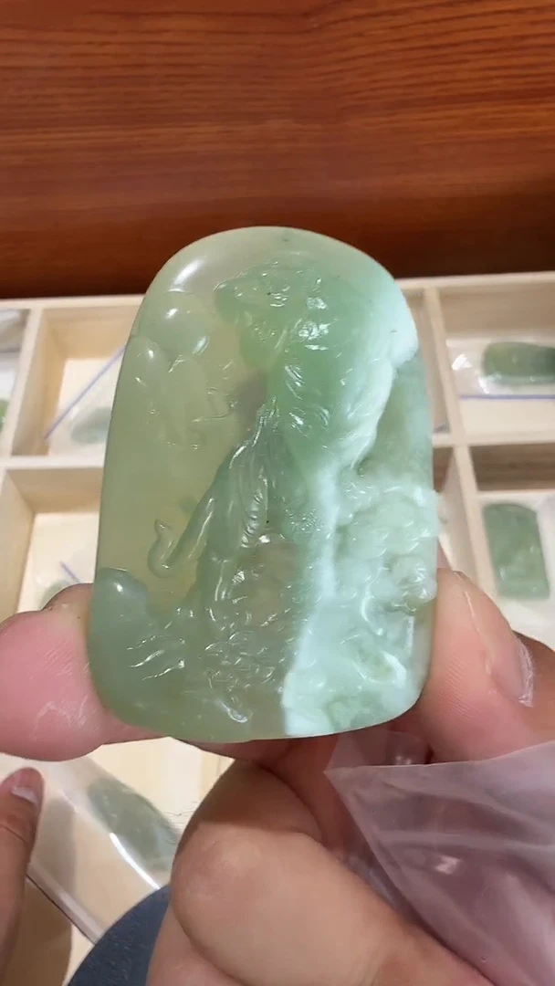 蛇纹石玉未镶嵌岫玉岫玉