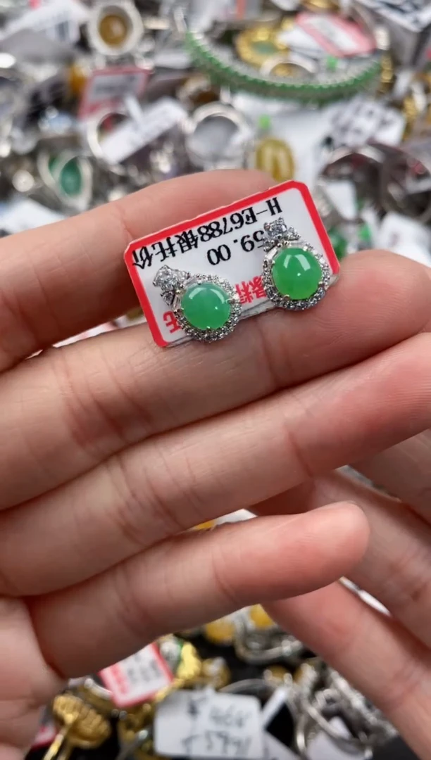 银S925镶嵌戒指翡翠888      5