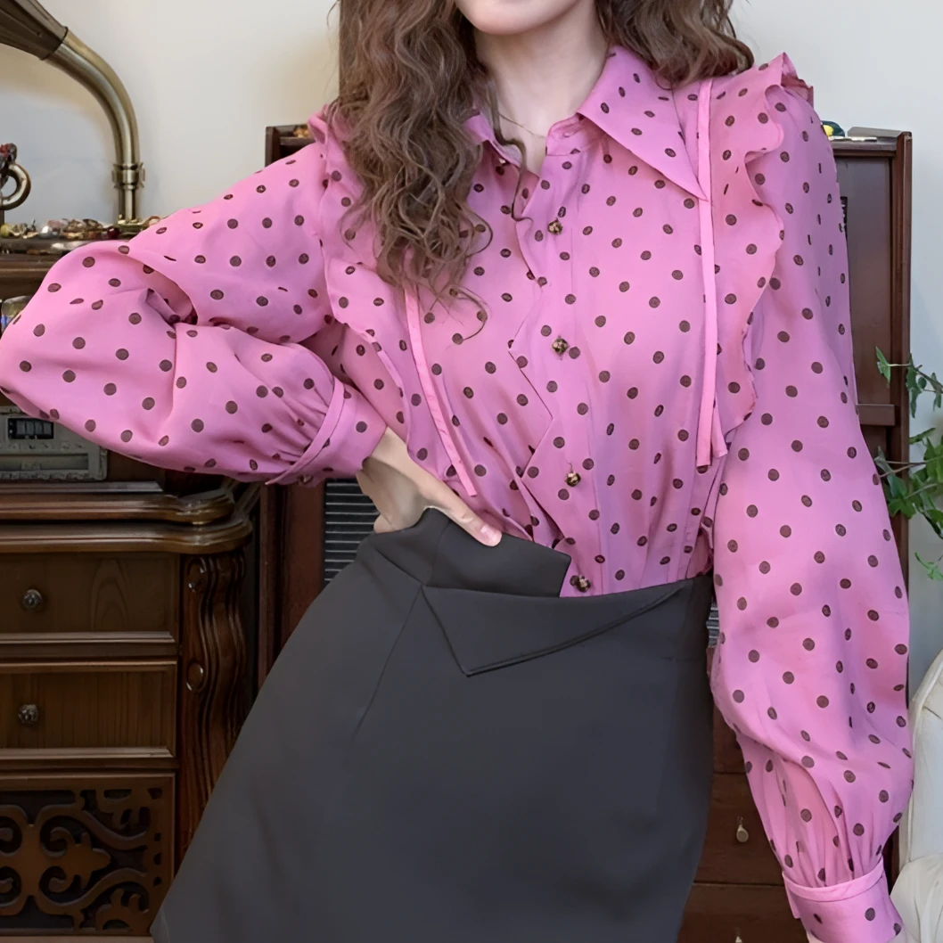 清【港万】气质复古设计感波点荷叶边衬衫Y3594