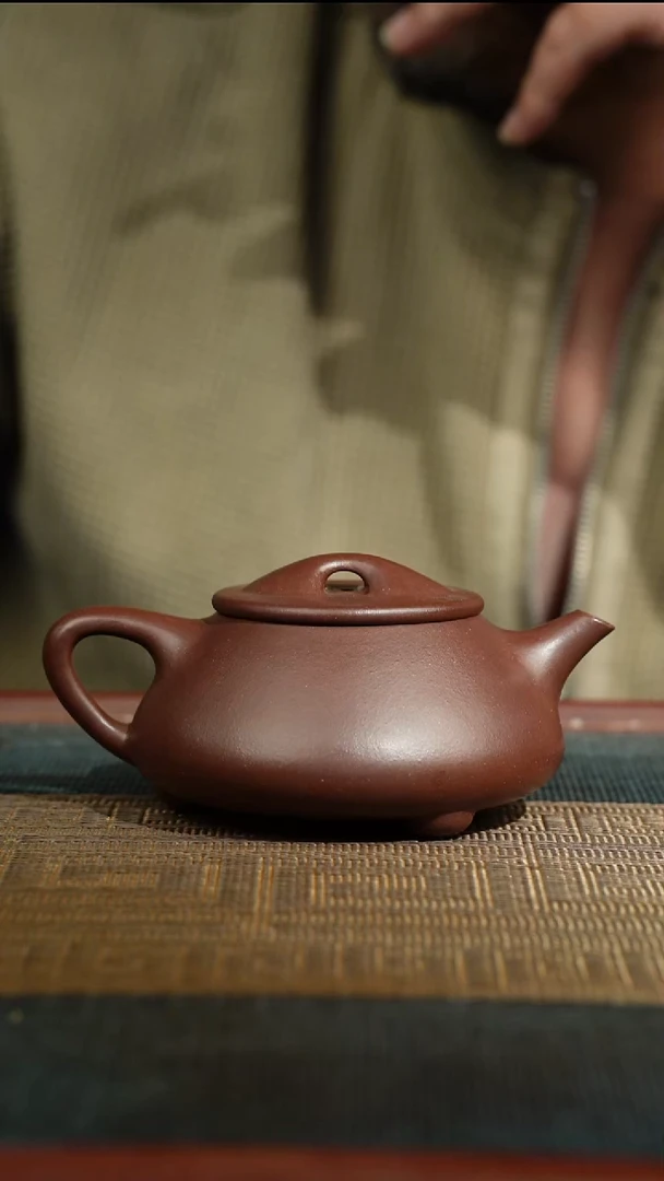茶壶紫砂017宜兴市丁蜀镇紫砂精品