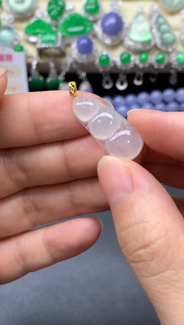 颈饰18K金镶嵌翡翠12-中国好珍宝