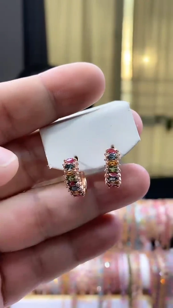 【闪购商品】碧玺耳扣银S925镶嵌345354354345354