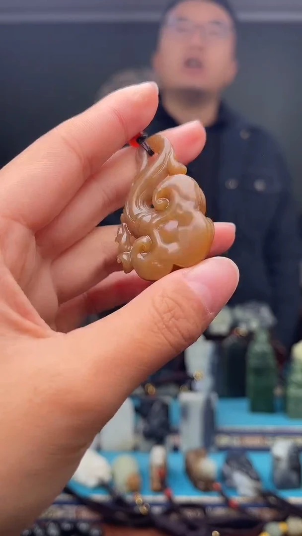 未镶嵌和田玉挂件1