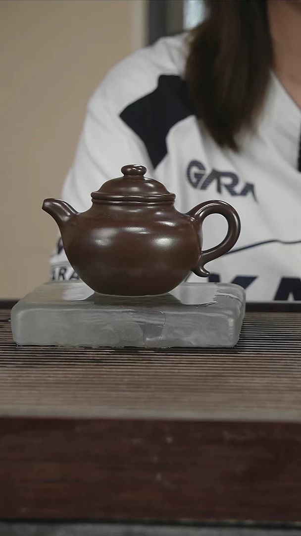 茶壶紫砂31号300CC