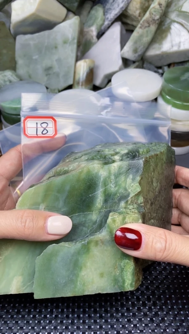 【闪购商品】和田玉多样性发货未镶嵌多样性发货