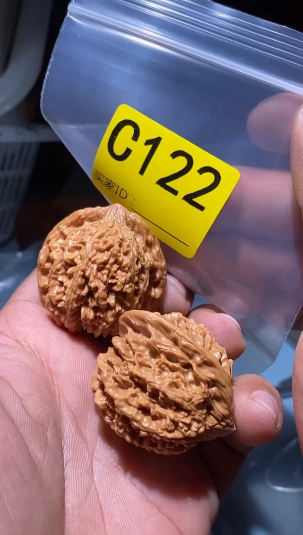 把件文玩核桃满天星39左右全品打底C122