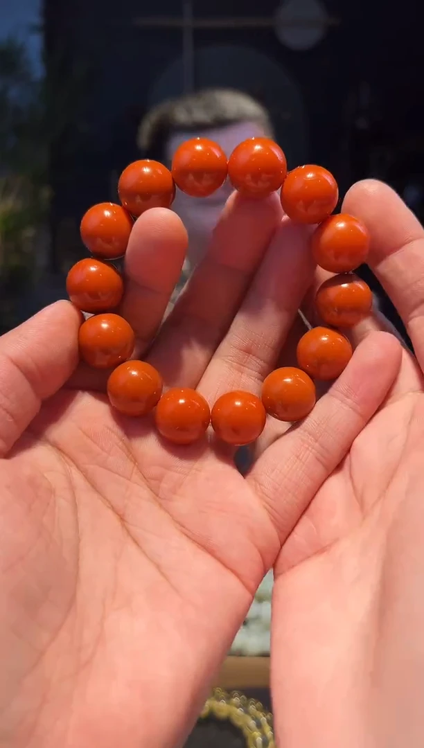 【闪购商品】南红玛瑙手串未镶嵌16+(柿1000)