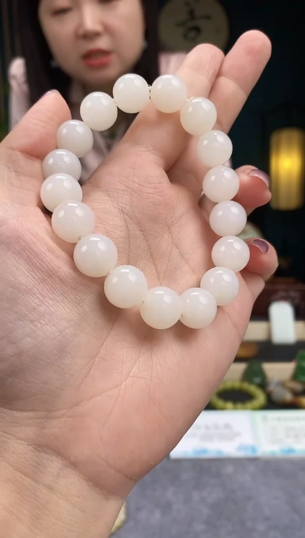 吊坠(不含链)未镶嵌和田玉手串