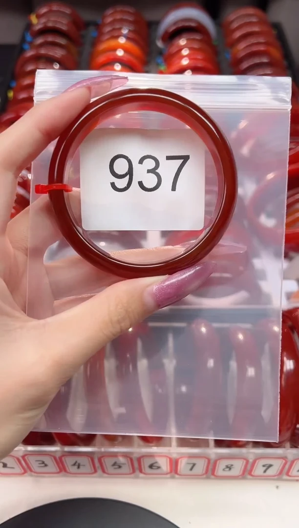 手镯玛瑙/玉髓未镶嵌58圈口*B937