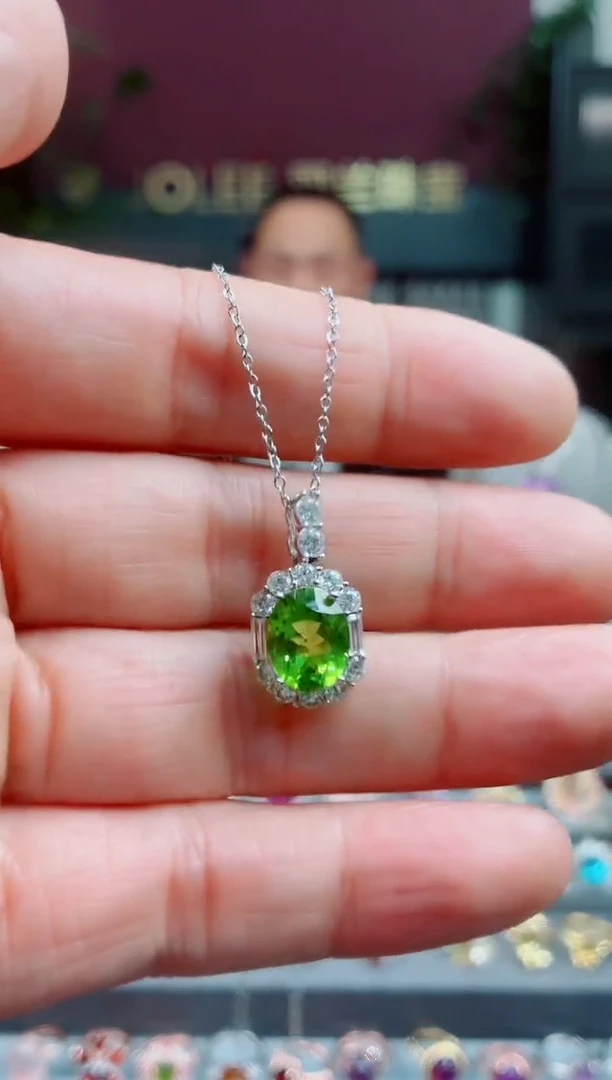 银S925镶嵌吊坠橄榄石翌****)橄榄石吊坠