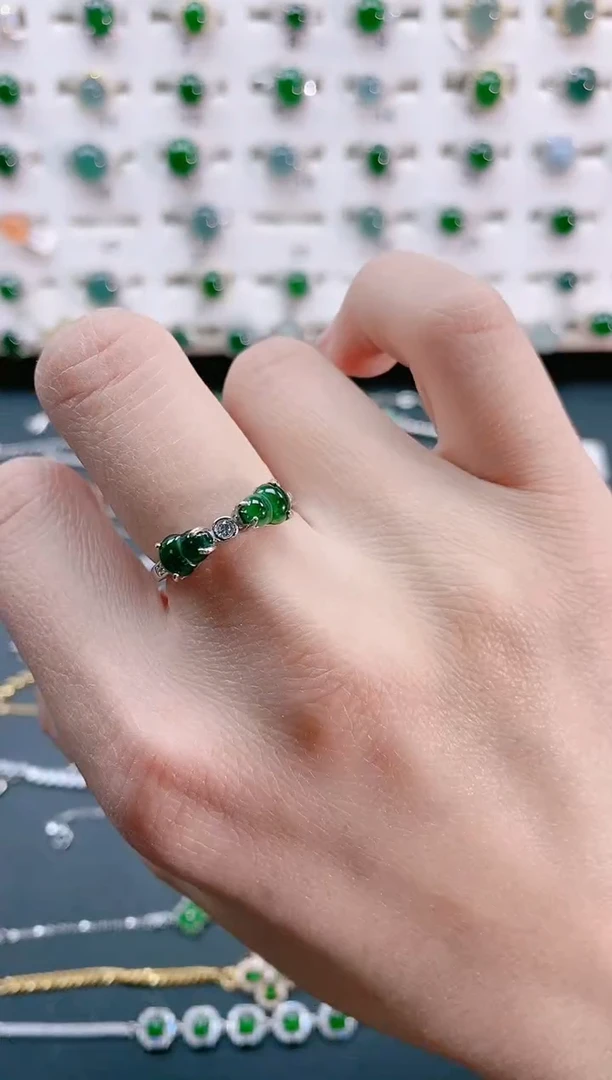 【闪购商品】翡翠戒指银S925镶嵌天然翡翠