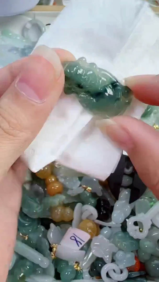 散珠翡翠380号链接，A货翡翠