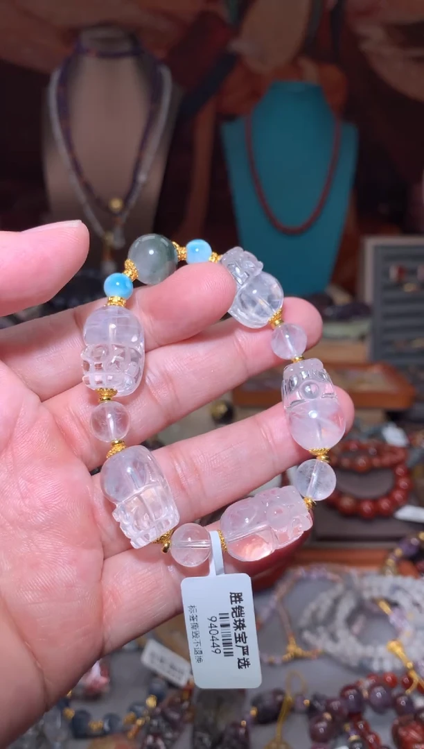 未镶嵌珠宝半成品水晶蓝针貔貅阵，多样性发其一