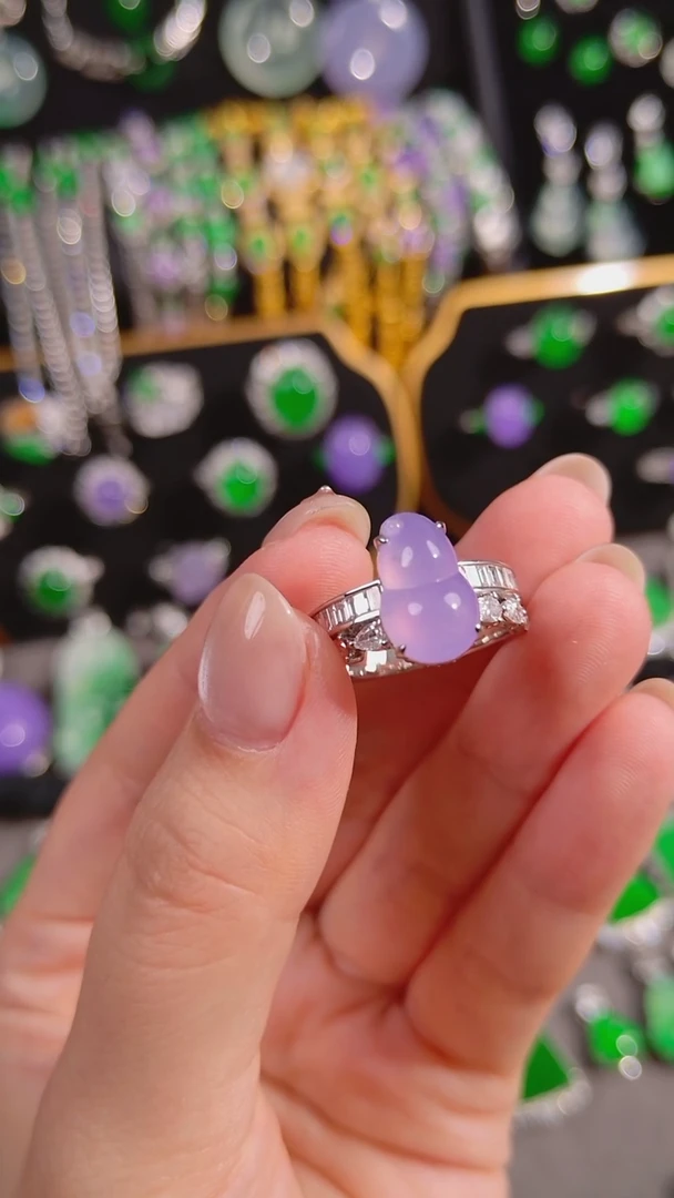 吊坠(不含链)18K金镶嵌翡翠葫芦戒指