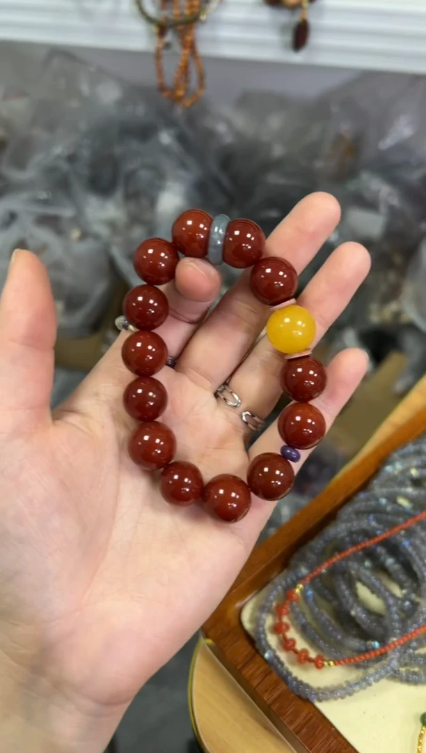 【闪购商品】玛瑙/玉髓手链未镶嵌柿子红玛瑙蜜蜡珠手串[3800]