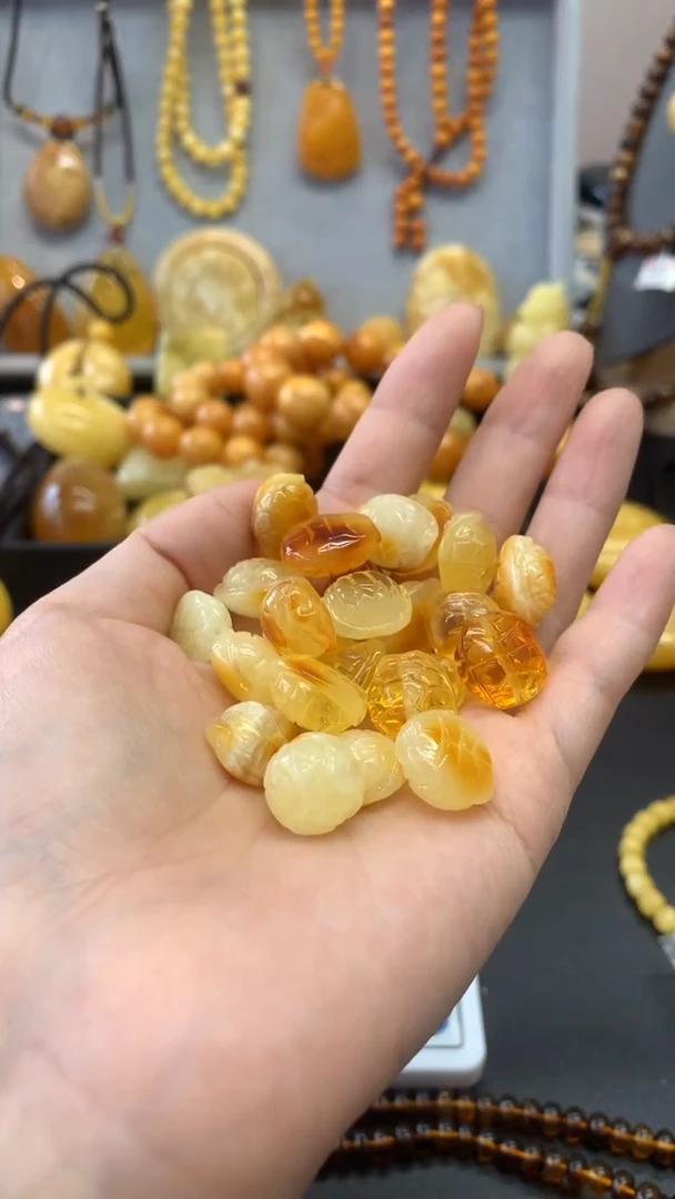 【闪购商品】琥珀珠宝奇石未镶嵌663多样性发其一