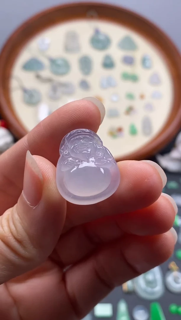 颈饰未镶嵌翡翠冰财神爷/芬