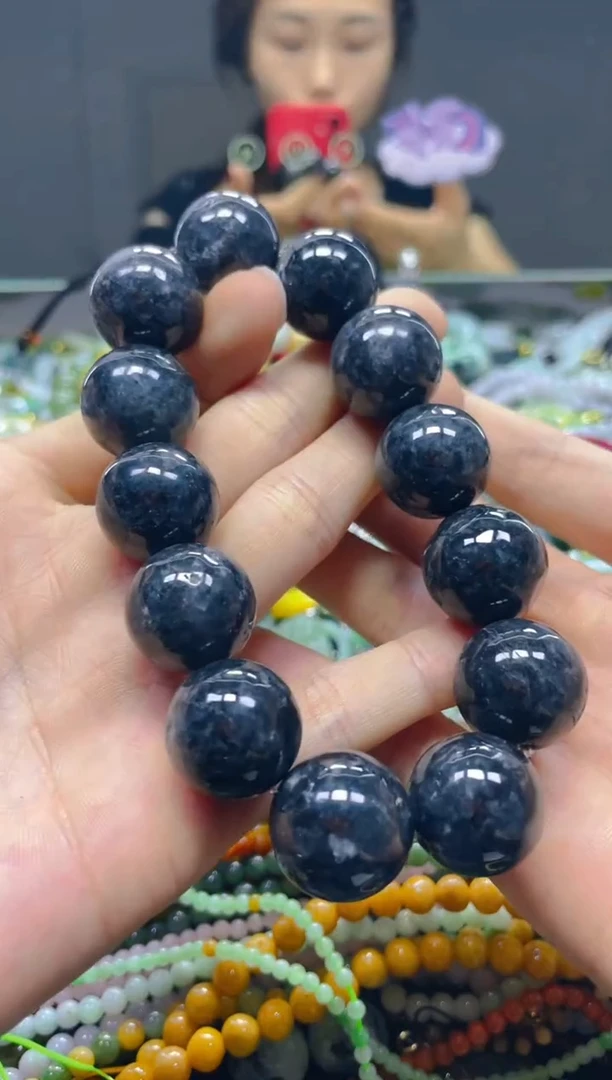 颈饰未镶嵌翡翠16MM/Z/翡翠A货，一件也是批发价