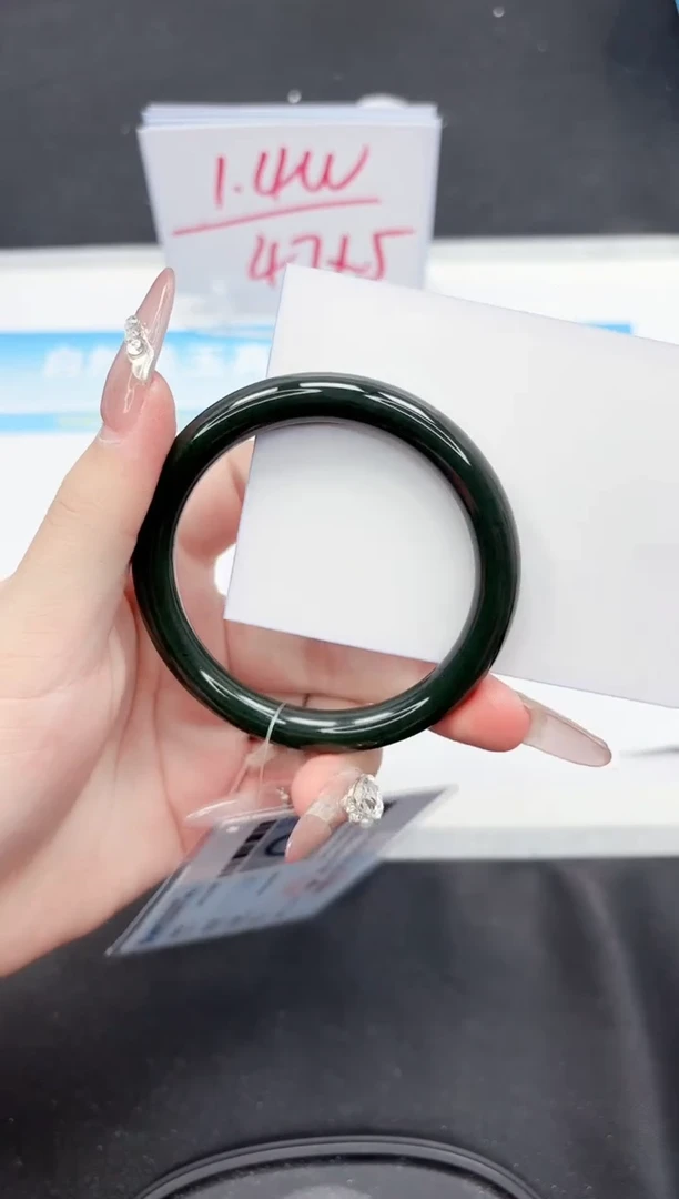 【闪购商品】和田玉手镯未镶嵌210-53