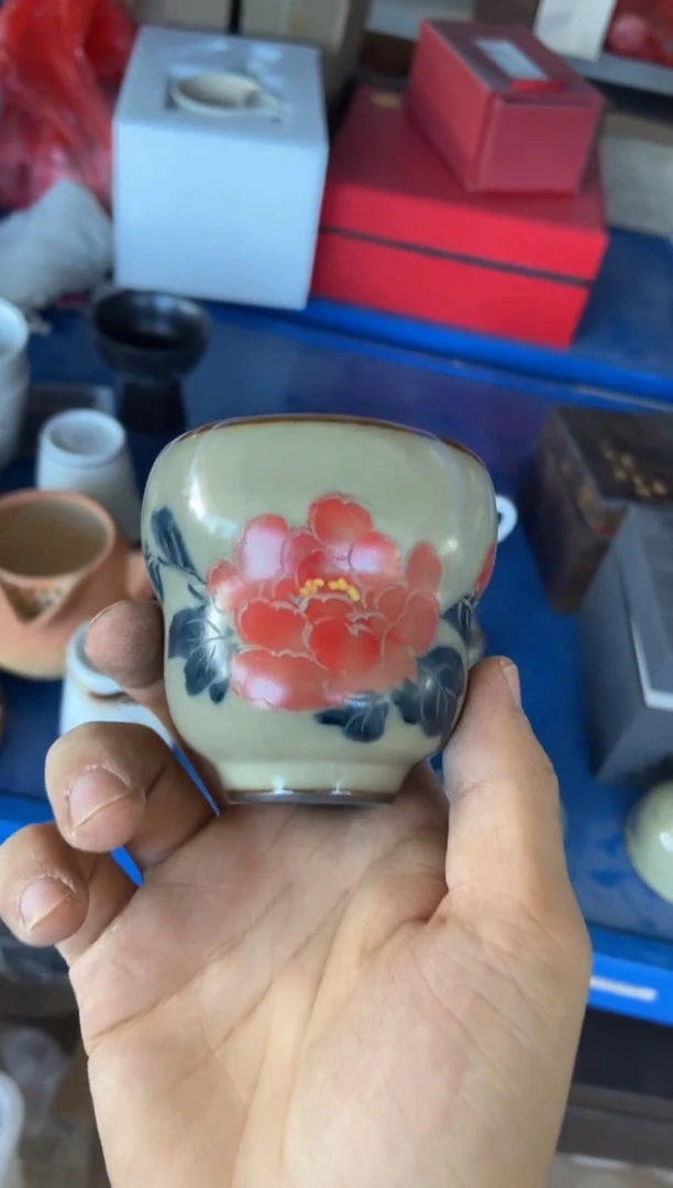 无运费险有瑕疵的摄影的产品有使用过的痕迹有点脏介意勿拍