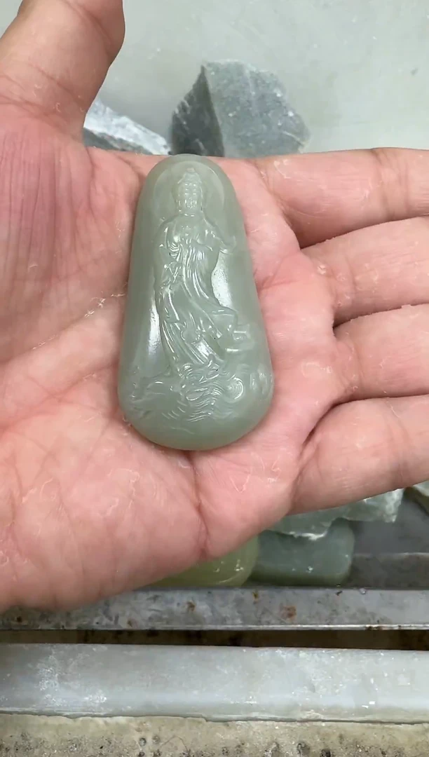 颈饰未镶嵌和田玉7双面雕刻）