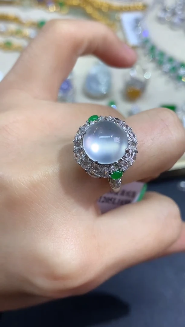 18K金镶嵌戒指翡翠戒指|29800