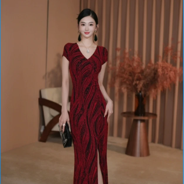 东东定制25年夏季新品时尚收腰显瘦短袖连衣裙