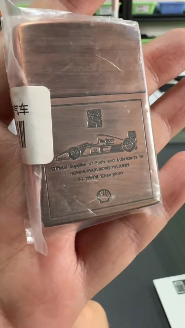 Zippo老机渡紫铜汽车