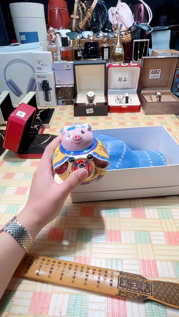 瓷片瓷器 库房到期 全部地板价@@1