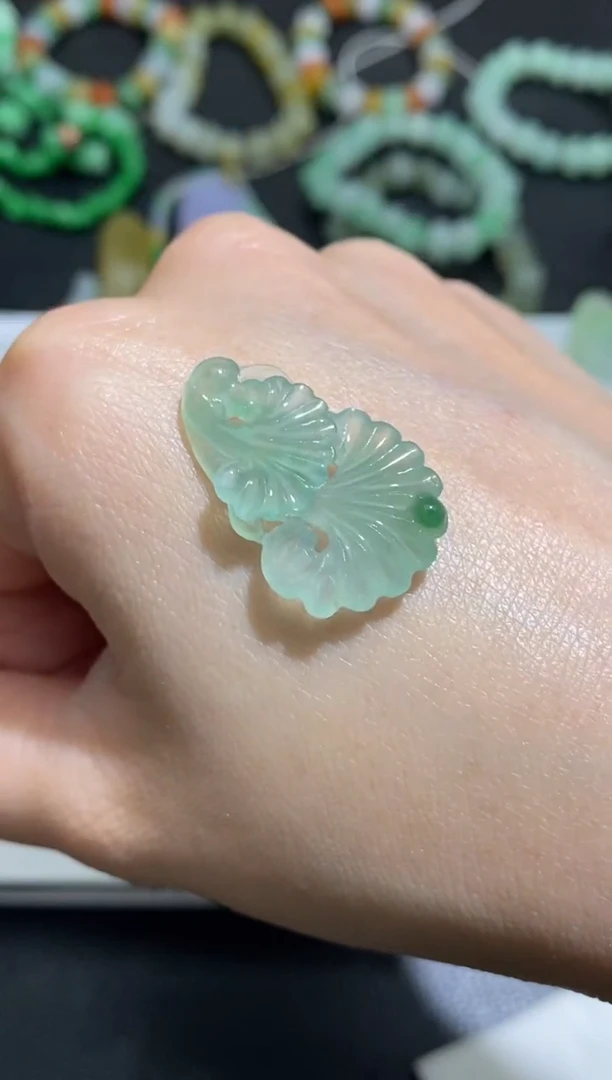 未镶嵌定制翡翠翡翠毛货~