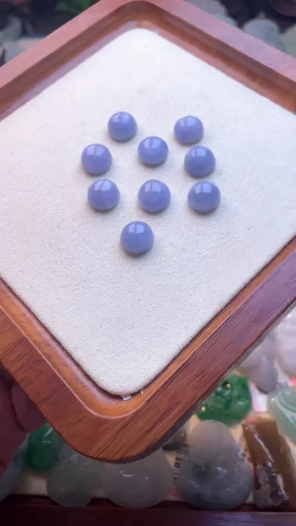 翡翠裸石蛋面多样性发其一