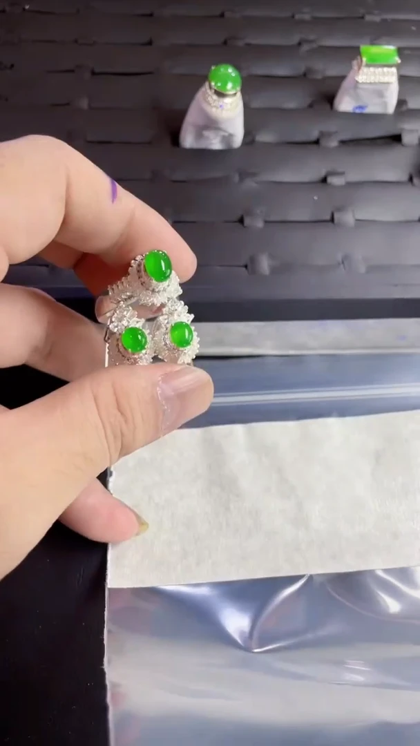 未镶嵌定制翡翠纯天然翡翠a货