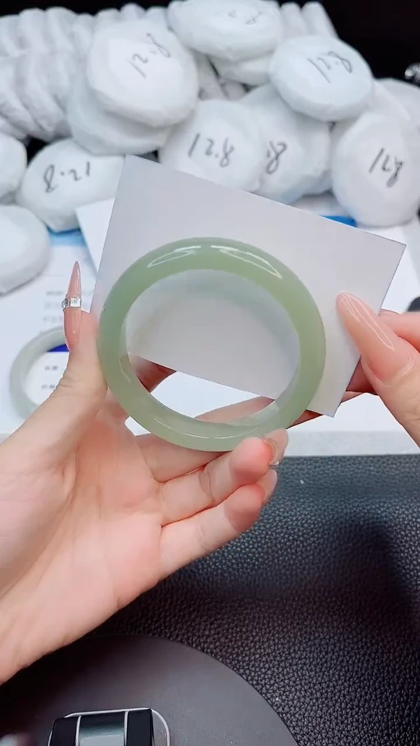 石英质玉手镯未镶嵌171-56