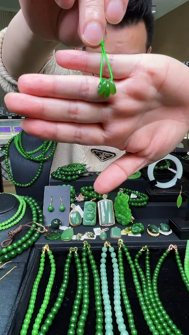 【闪购商品】和田玉（碧玉）玉石未镶嵌公主环3个