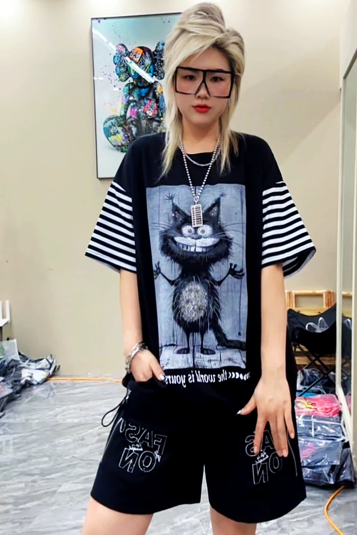 QJB潮牌女装夏款新品短袖显瘦百搭洋气圆领短袖大码宽松大版短袖