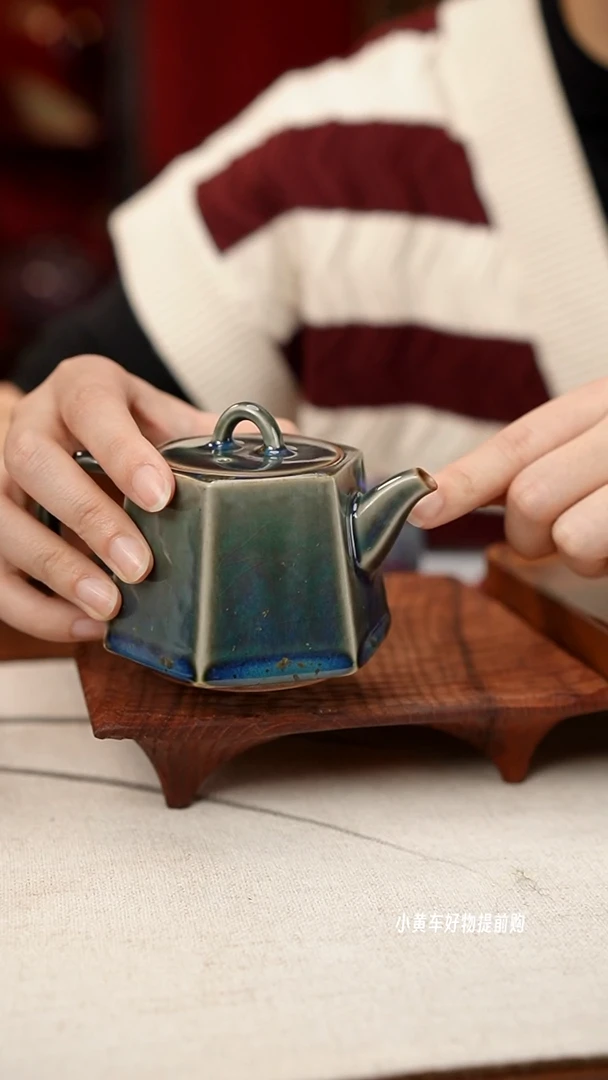 【闪购商品】摆件小师妹-钧瓷-信任