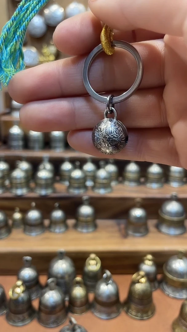 双花六便士圆铃铛