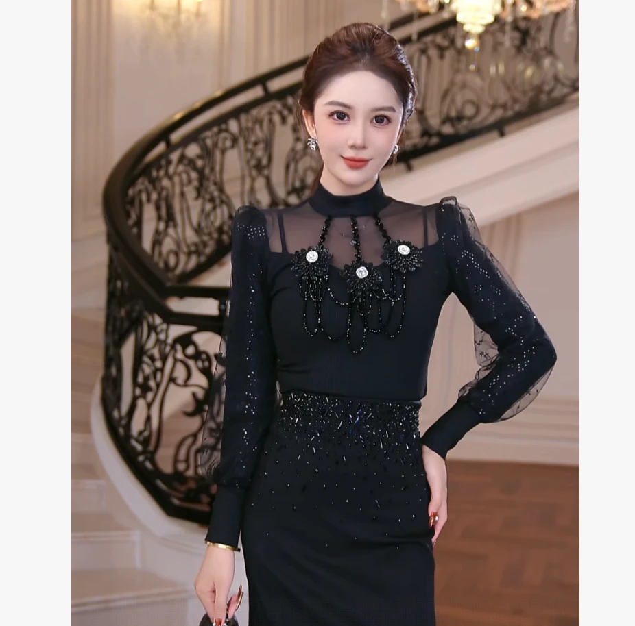 【芙娜妮】镂空半高领针织打底衫2025显瘦时髦感女士上衣F2530909A