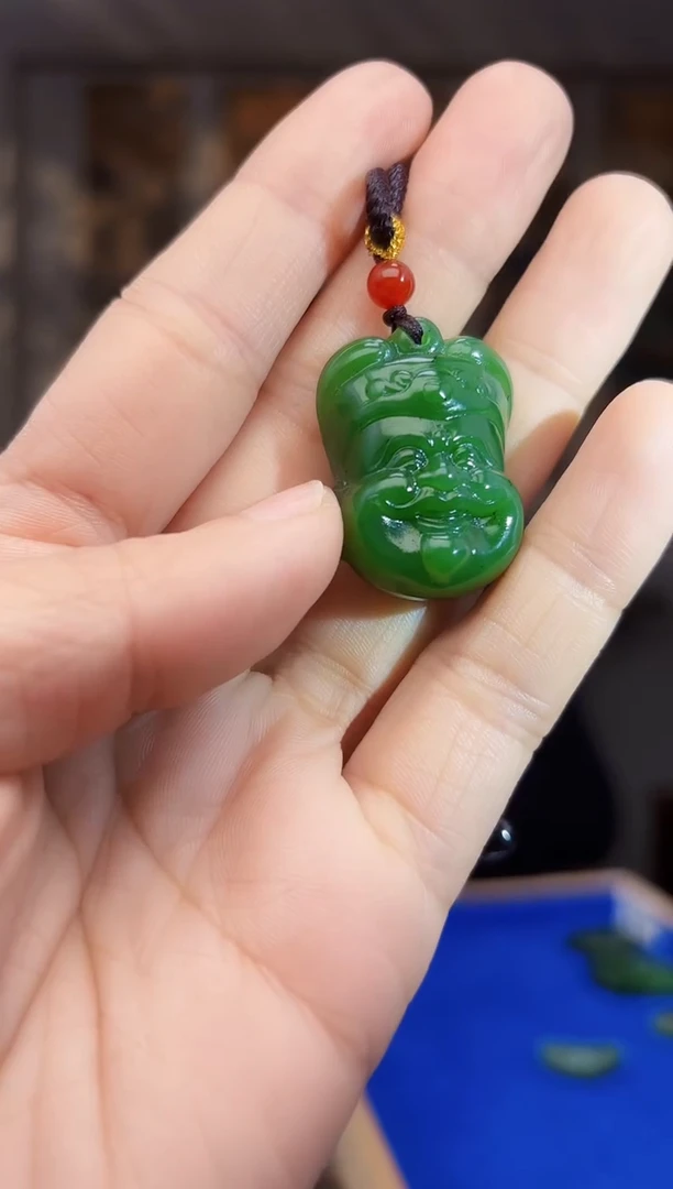 【闪购商品】和田玉挂件未镶嵌拍一发一多样性发货