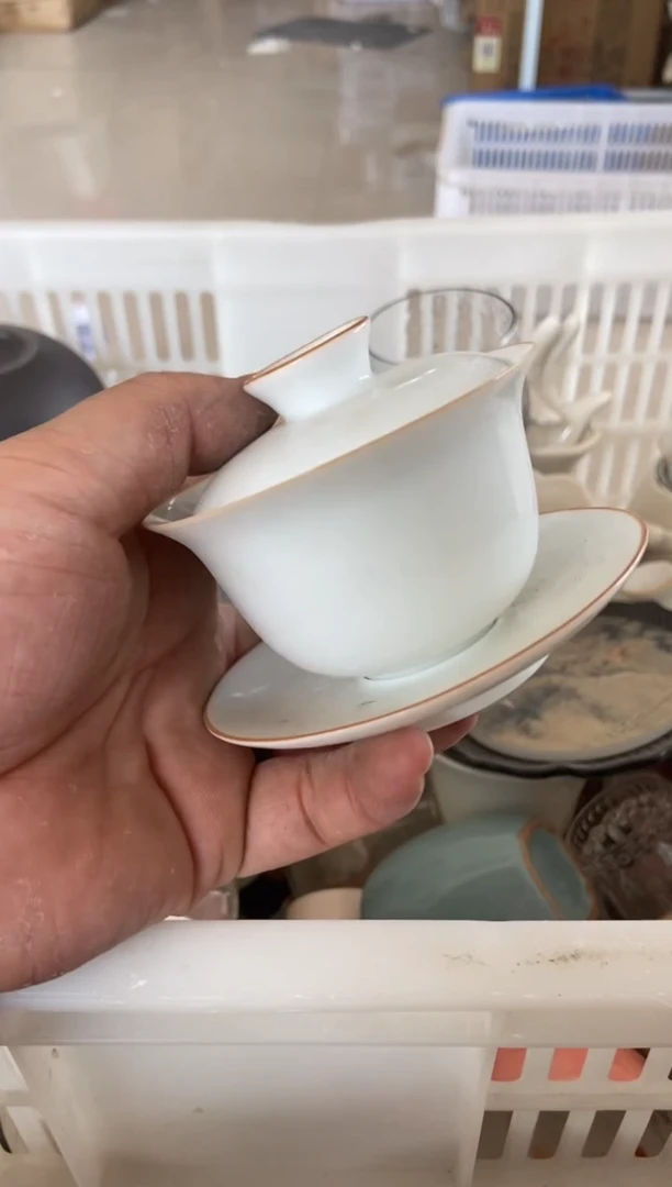 杯无运费险有瑕疵的摄影的产品有使用过的痕迹有点脏介意勿拍