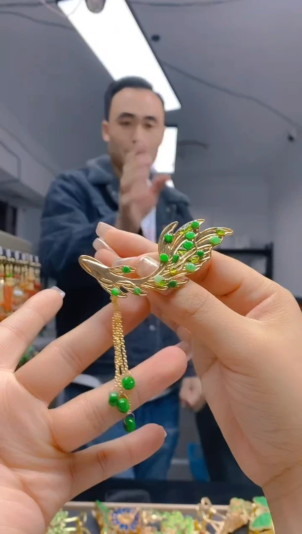 【闪购商品】翡翠耳饰合金250翡翠胸针