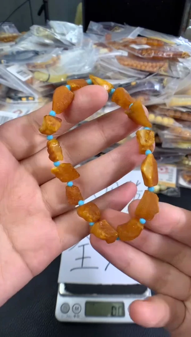 蜜蜡未镶嵌珠宝奇石1