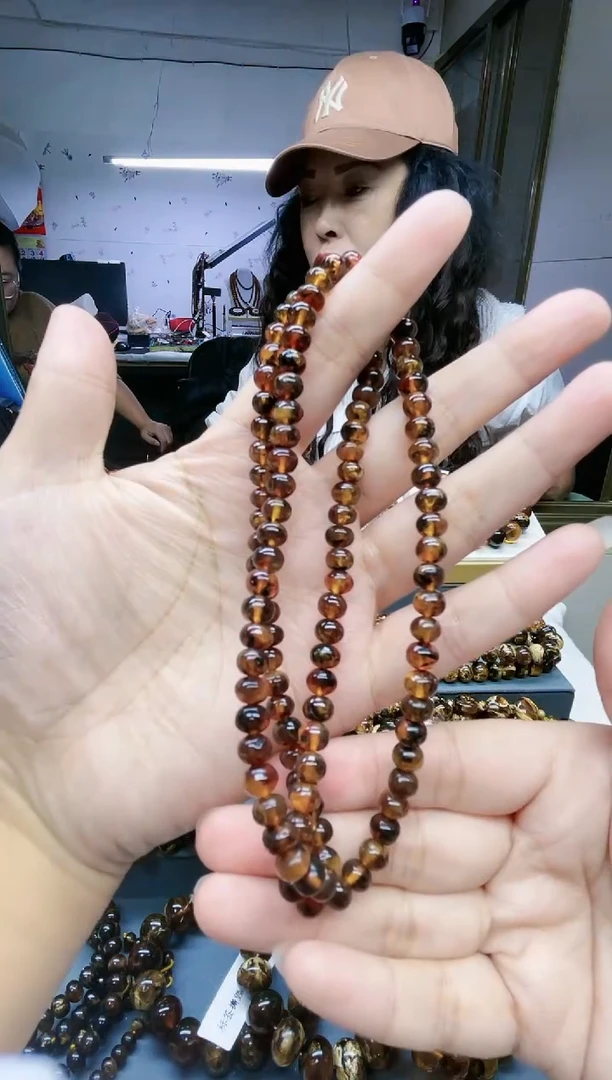 【闪购商品】琥珀颈饰未镶嵌6琥珀