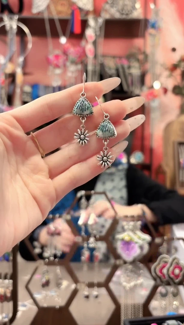 织绣云织谣民族风精美饰品  513