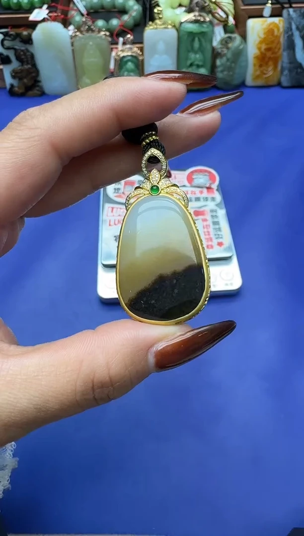【闪购商品】和田玉挂件18K金镶嵌sdklm