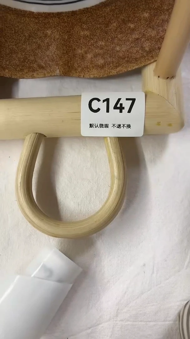 瓷片摊****猫喵喵家都是大漂亮