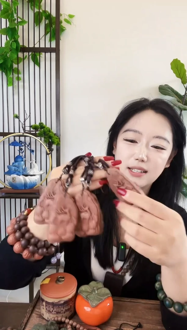 泥塑息肌一鹿生花