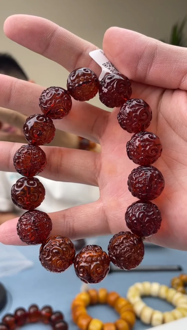 未镶嵌琥珀珠宝奇石假一罚十，发一件029.16