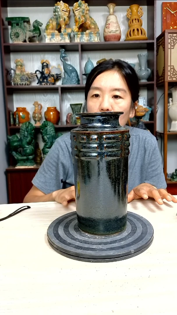 经典精美复古风格瓷器